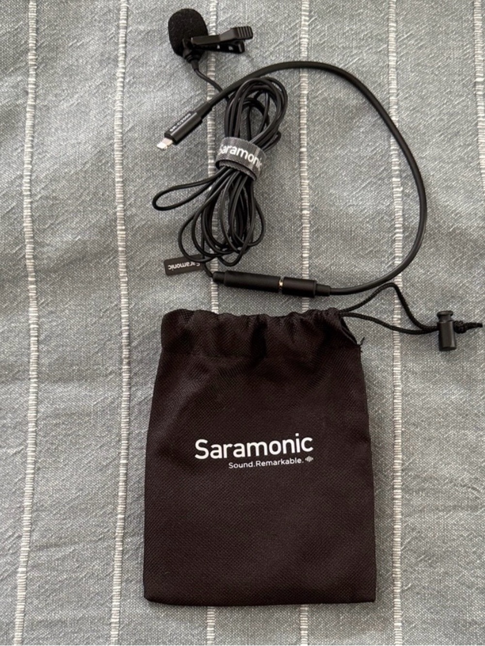 Lavalier Microphone with Carry Pouch - Black